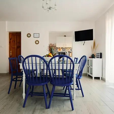Holiday House In Meka Draga 36082 펜션 Kastel Zegarski