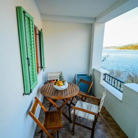 Tatil Evi Holiday House In Meka Draga 36082